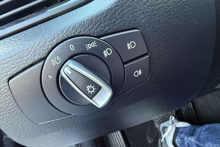 BMW X1 zadbane serwisowane zdjęcie 14