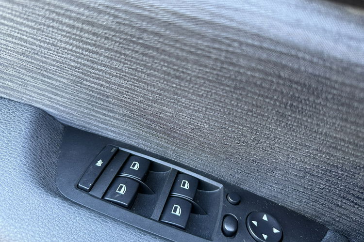 BMW X1 zadbane serwisowane zdjęcie 18