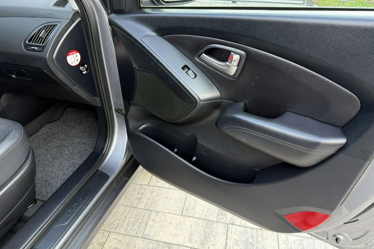 Hyundai ix35 zadbany i bezwypadkowy zdjęcie 35