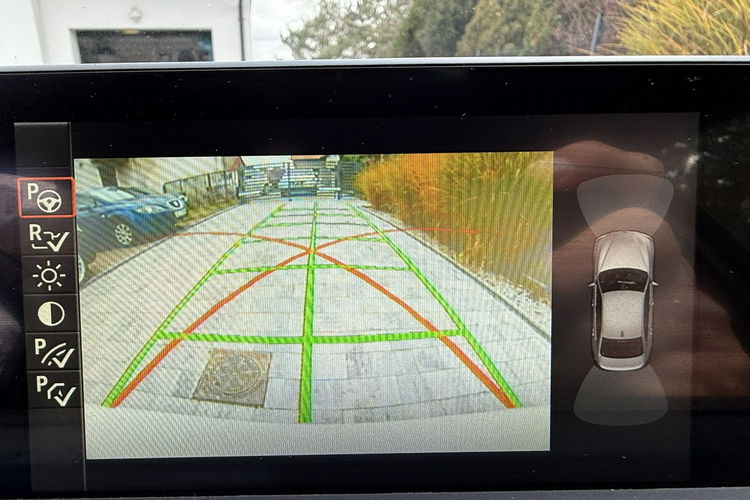 BMW 320 zadbane serwisowane zdjęcie 16