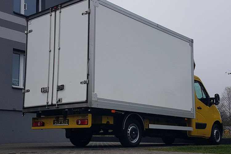 Renault Master KONTENER 8EP 4.21x2.23x2.22 KLIMA MANUAL KRAJOWY 6-BIEGÓW zdjęcie 29