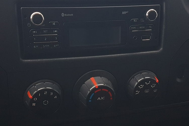 Renault Master KONTENER 8EP 4.21x2.23x2.22 KLIMA MANUAL KRAJOWY 6-BIEGÓW zdjęcie 32