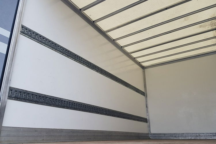 Renault Master KONTENER 8EP 4.21x2.23x2.22 KLIMA MANUAL KRAJOWY 6-BIEGÓW zdjęcie 34