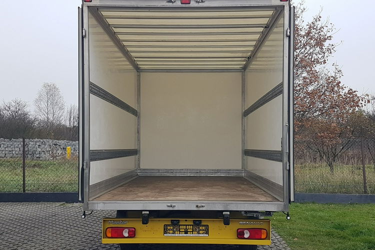 Renault Master KONTENER 8EP 4.21x2.23x2.22 KLIMA MANUAL KRAJOWY 6-BIEGÓW zdjęcie 5