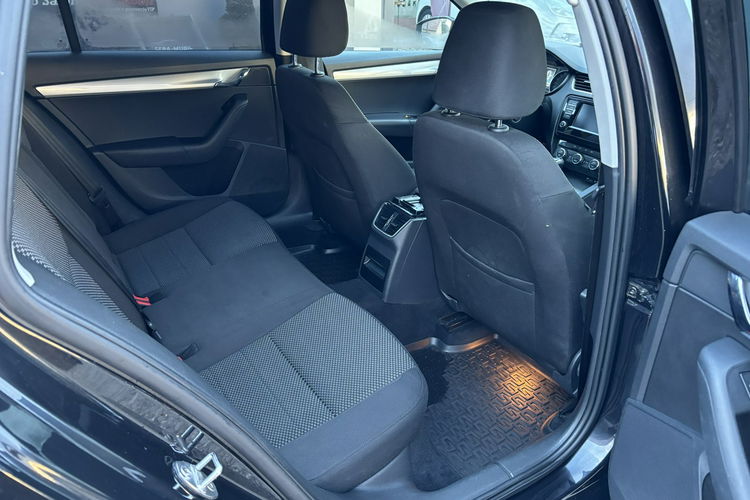 Skoda Octavia Gwarancja,  Salon Polska,  4x4, zdjęcie 22