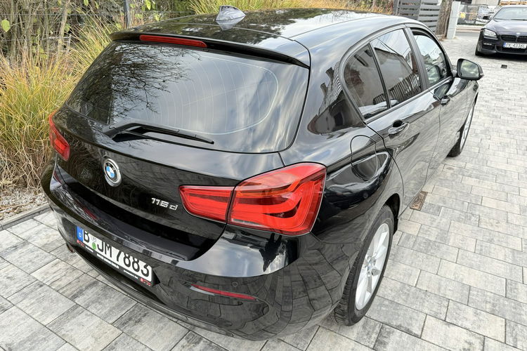 BMW 120 Bardzo zadbana NISKI oryginalny przebieg zdjęcie 13
