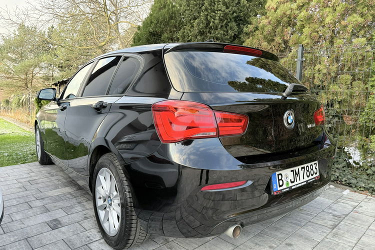 BMW 120 Bardzo zadbana NISKI oryginalny przebieg zdjęcie 27