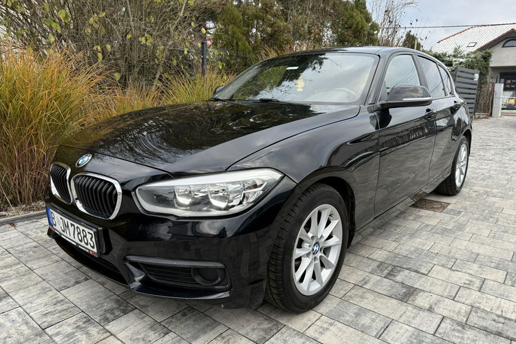 BMW 120 Bardzo zadbana NISKI oryginalny przebieg zdjęcie 30