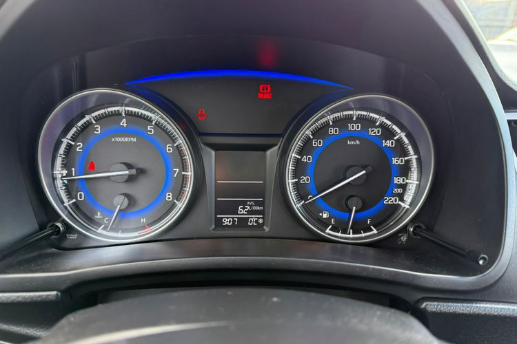 Suzuki Baleno model 2017, radar, grzane fotele zdjęcie 20