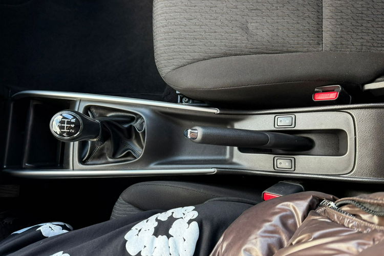 Suzuki Baleno model 2017, radar, grzane fotele zdjęcie 23