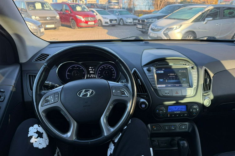 Hyundai ix35 skóra, panorama, grzane fotele, 4x4 zdjęcie 16