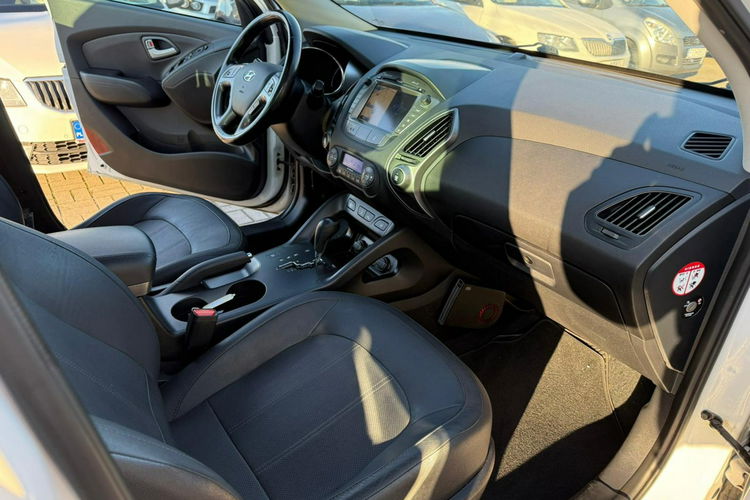 Hyundai ix35 skóra, panorama, grzane fotele, 4x4 zdjęcie 22