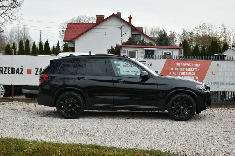 BMW X3 sDrive30i 249KM 2022r. Mpakiet Panorama Kamera 3xklima Skóra zdjęcie 8