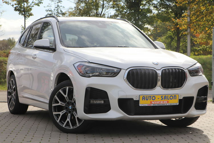 BMW X1 automat,  navi,  skóra,  klimatronic,  panoramiczny dach,  zarejestrowany zdjęcie 2