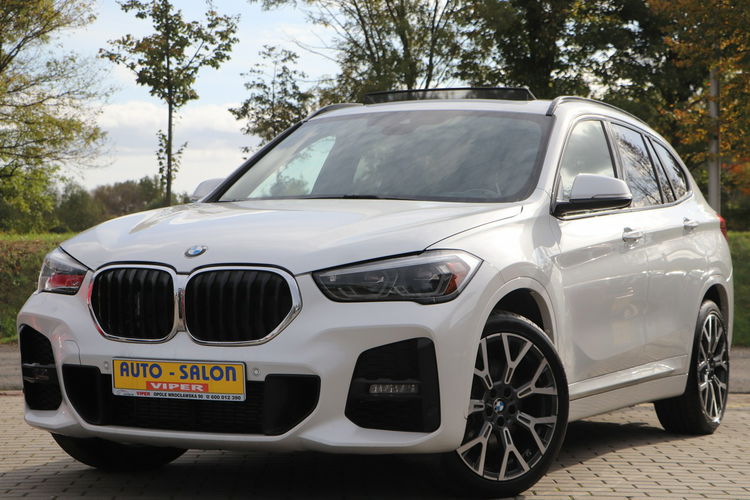 BMW X1 automat,  navi,  skóra,  klimatronic,  panoramiczny dach,  zarejestrowany zdjęcie 3