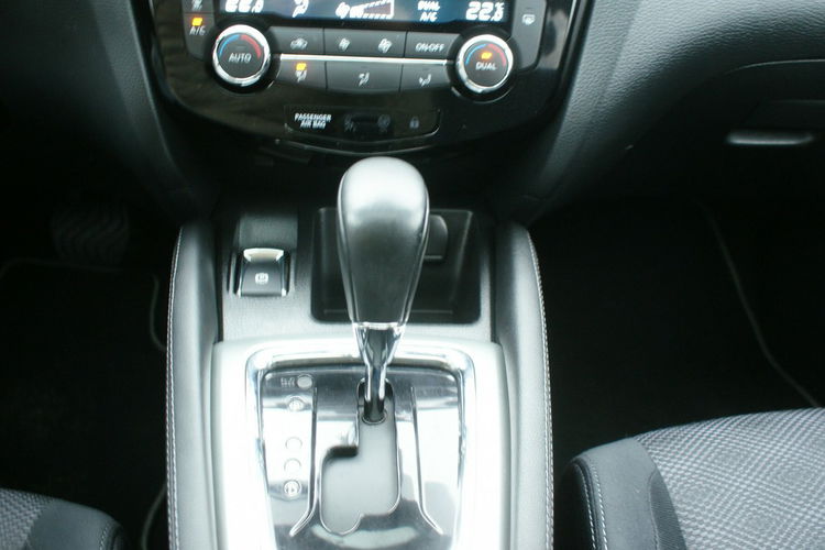 Nissan Qashqai zdjęcie 27