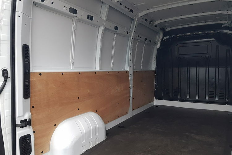 Renault Master L3H2 KLIMA DŁUGI WYSOKI BLASZAK VAN FURGON KRAJOWY 6-BIEGÓW zdjęcie 18