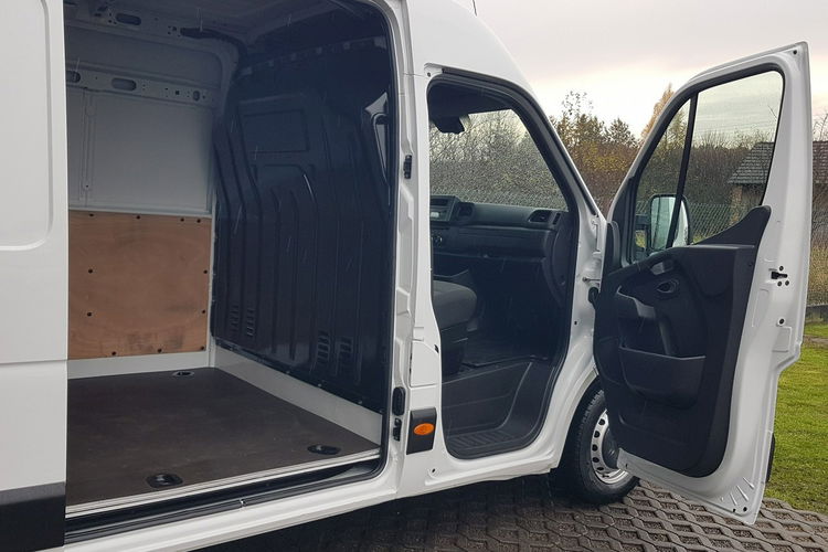 Renault Master L3H2 KLIMA DŁUGI WYSOKI BLASZAK VAN FURGON KRAJOWY 6-BIEGÓW zdjęcie 6