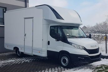 Iveco Daily KONTENER NISKOPODŁOGOWY 4.43x2.23x2.42 SKLEP FOODTRUCK KAMPER KLIMA