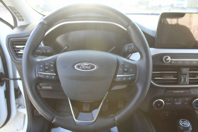 Ford Focus Trend Edition FullLed Gwarancja F-vat 120HP zdjęcie 16