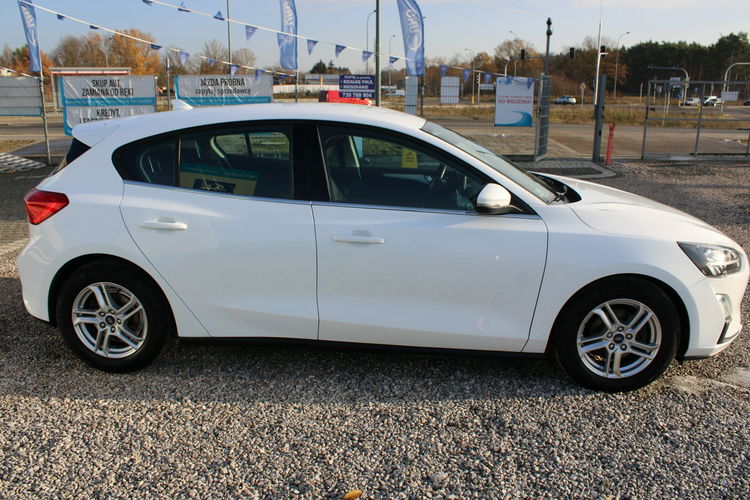 Ford Focus Trend Edition FullLed Gwarancja F-vat 120HP zdjęcie 4