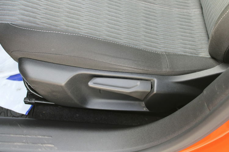 Opel Corsa Edition F-vat SalonPL Gwarancja zdjęcie 15