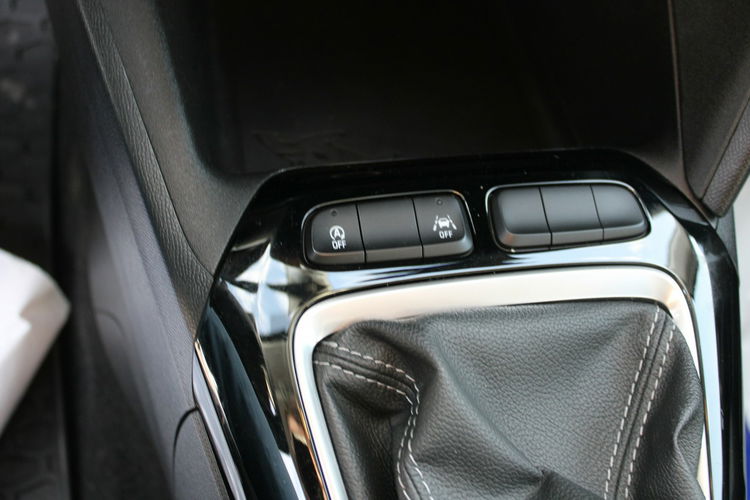 Opel Corsa Edition F-vat SalonPL Gwarancja zdjęcie 21
