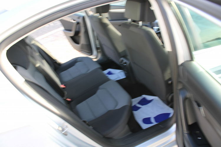 Volkswagen Passat 2.0TDi Grzane fotele szyba czołowa SalonPL Gwarancja zdjęcie 26