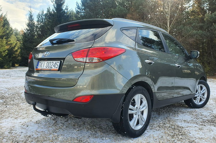 Hyundai ix35 2.0i 163KM # Climatronic # Parktronic # PółSkóra # Śliczny Kolor zdjęcie 2