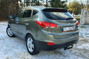 Hyundai ix35 2.0i 163KM # Climatronic # Parktronic # PółSkóra # Śliczny Kolor zdjęcie 4