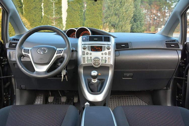 Verso Executive Panorama Klimatronic 2xParktronic Alu 16" ASO Toyota zdjęcie 22