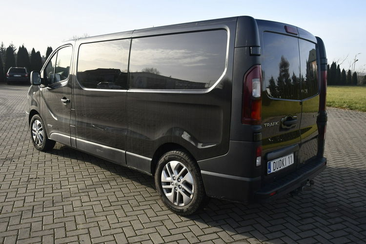 Renault Trafic 1.6tdci 6 Osób, Navi, Klima.Parktronic, Hak.. zdjęcie 10