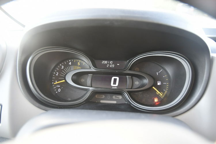 Renault Trafic 1.6tdci 6 Osób, Navi, Klima.Parktronic, Hak.. zdjęcie 21