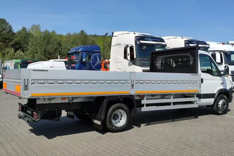 Iveco Daily 65C18 V H zdjęcie 13