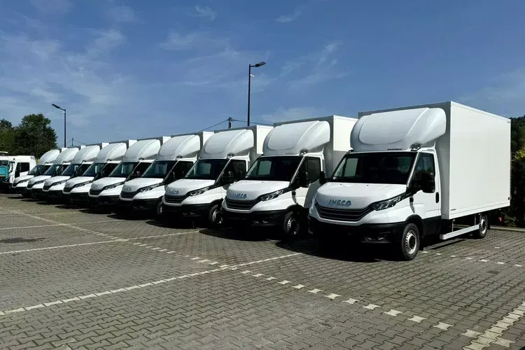 Iveco Daily 35S18 zdjęcie 36