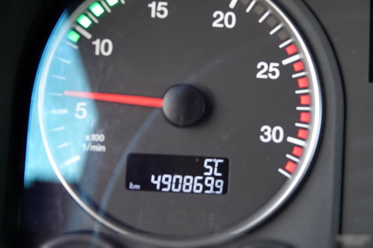 MAN TGX 18.460 / OPONY 100% / ZBIORNIKI 1400L / NAVI / PO KONTRAKCIE SERWISOWYM  zdjęcie 40
