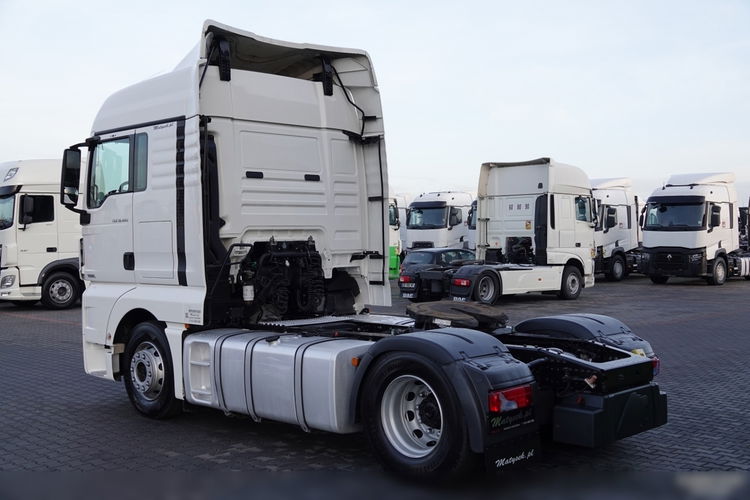 MAN TGX 18.460 / OPONY 100% / ZBIORNIKI 1400L / NAVI / PO KONTRAKCIE SERWISOWYM  zdjęcie 8