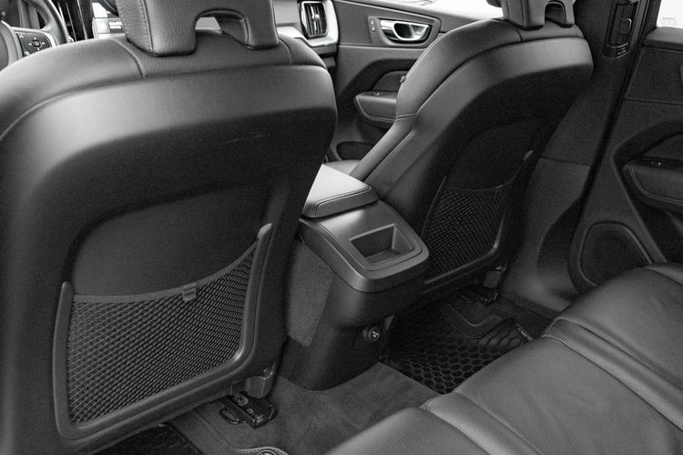 Volvo XC 60 GD2F163#D4 AWD Momentum Skóra Kamera 360 Podgrz. szyba Salon PL VAT23% zdjęcie 25