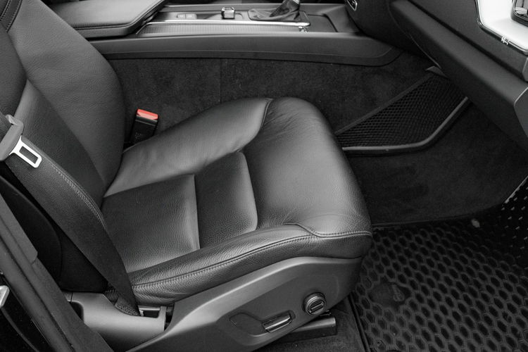 Volvo XC 60 GD2F163#D4 AWD Momentum Skóra Kamera 360 Podgrz. szyba Salon PL VAT23% zdjęcie 33