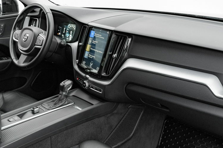 Volvo XC 60 GD2F163#D4 AWD Momentum Skóra Kamera 360 Podgrz. szyba Salon PL VAT23% zdjęcie 35