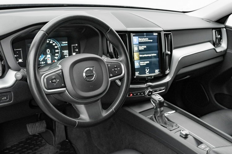 Volvo XC 60 GD2F163#D4 AWD Momentum Skóra Kamera 360 Podgrz. szyba Salon PL VAT23% zdjęcie 6