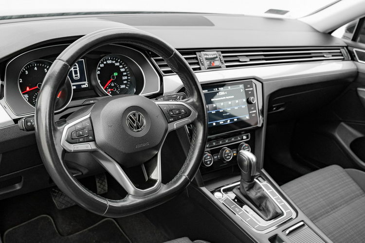 Volkswagen Passat 2.0 TSI Business DSG Podgrz.f LED Cz.park Salon PL VAT23% zdjęcie 6