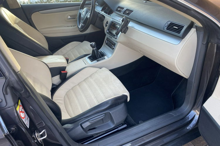Volkswagen Passat CC cc 2.0 tdi z Niemiec mały przebieg alcantara - skóra bezwypadkowy zdjęcie 8