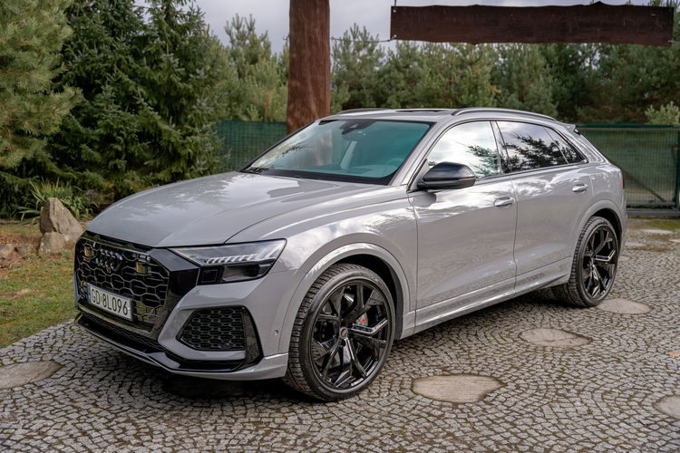 Audi RS Q8 Nardo Grey / Bezwypadkowy / SALON PL / 4.0 V8 / Masaże / Wydech RS zdjęcie 3