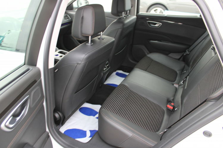 Renault Talisman 1.7 Blue dCi Intens 150HP Led Ambiente Kamera zdjęcie 15