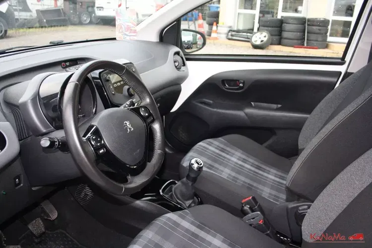 Peugeot 108 zdjęcie 2