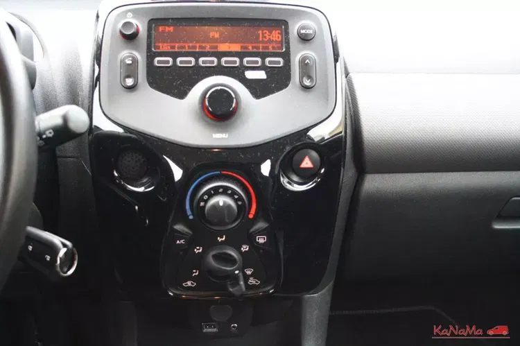 Peugeot 108 zdjęcie 22