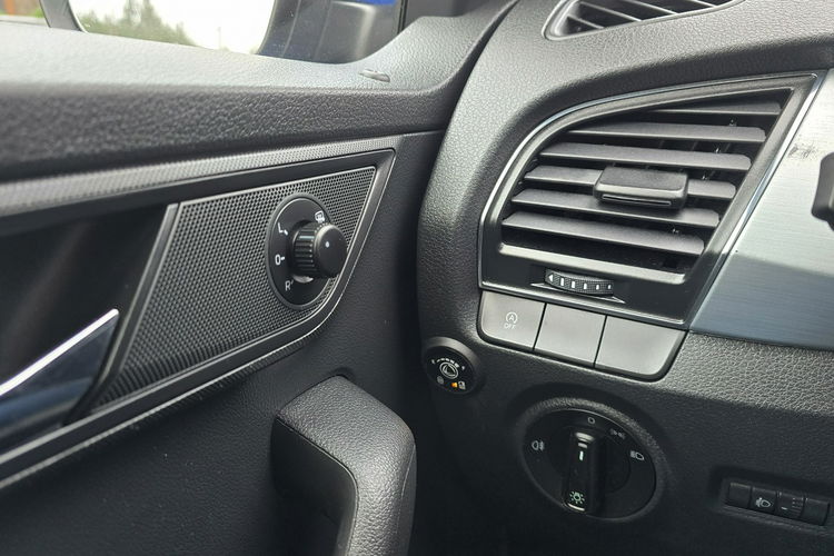 Skoda Fabia 1.0 MPi + gaz LPG / Salon PL I-właściciel zdjęcie 12