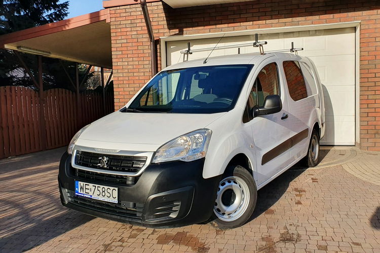 Peugeot Partner LONG , 5 osób.1.6 HDI 100 KM, SALON PL, F.vat23% 34700 netto LEASING zdjęcie 3