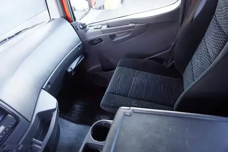 Mercedes ATEGO / 1223 / ACC / SKRZYNIOWY + HDS + WINDA / HMF 910 K / WYSIEG 11 M zdjęcie 24